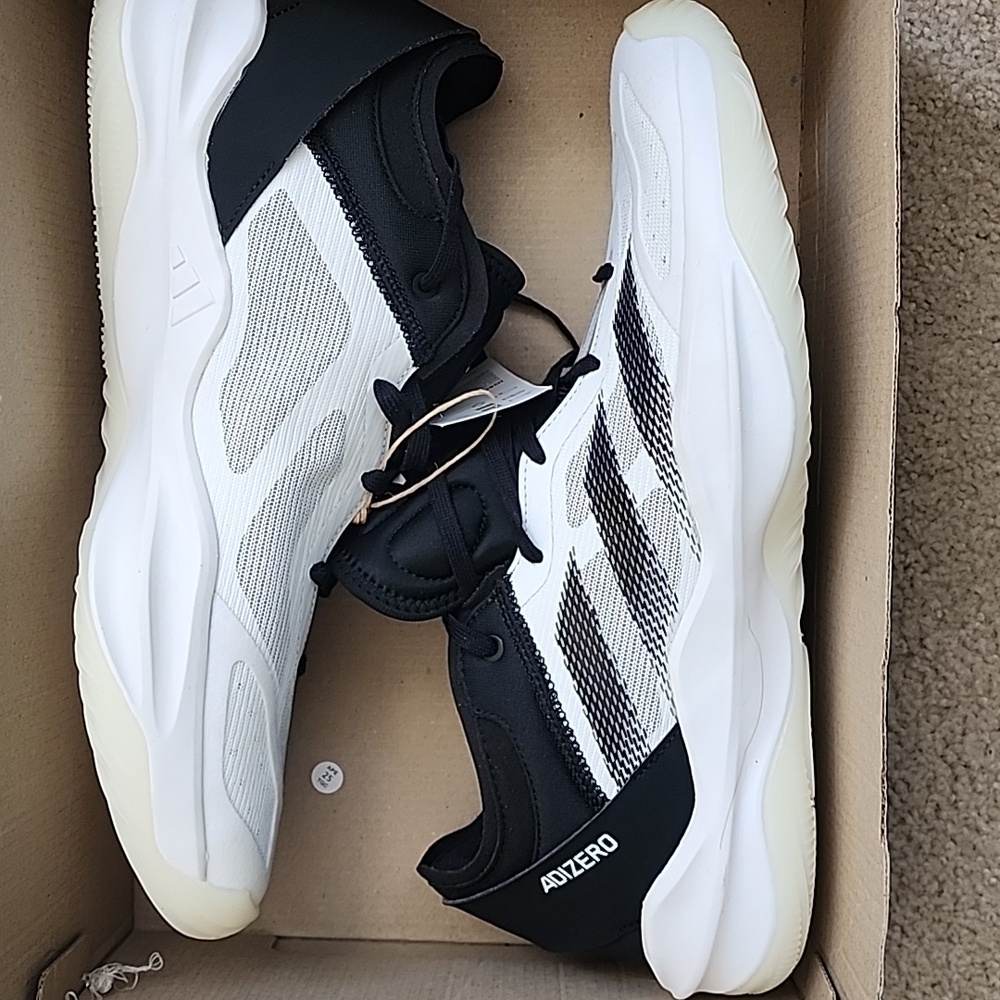 Adidas Adizero Select 2.0 Black and White Athletic Shoes - New
